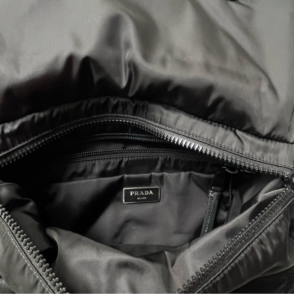 Prada Authentic Logo Stripe Messenger Bag Tessuto - Picture 12 of 16